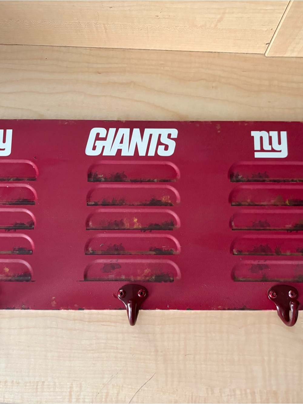 New York Giants Red Metal Wall Hook Rack